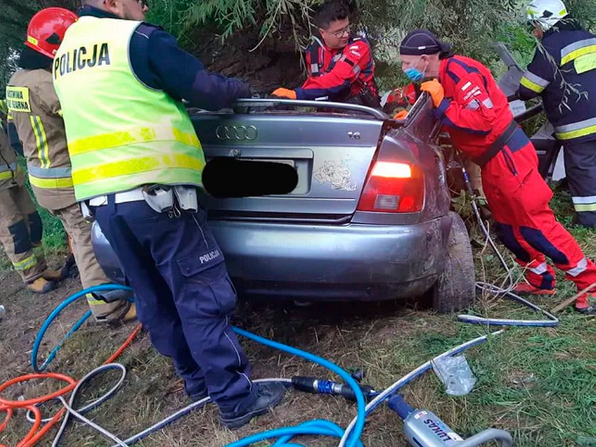 Opatów. Tragiczny wypadek trójki uczniów. Nie żyje 18-latek