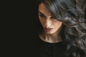 Amal Clooney. Słynna prawniczka ściga zbrodnie Rosjan popełnione w Ukrainie