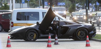 Widzieliście nowe auto Patryka Vegi? Nam opadły szczęki