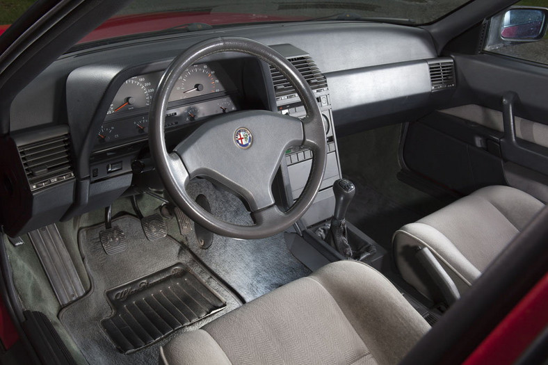 Alfa Romeo 164 - lepsza niż się wydaje