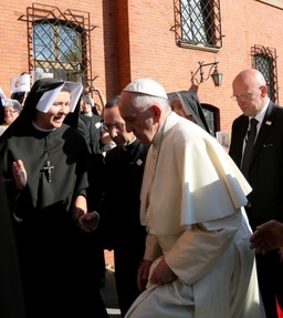 Papież Franciszek w Łagiewnikach wyspowiadał ośmioro pielgrzymów