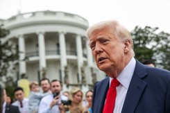 Trump ogłasza udział w pogrzebie Franciszka. Co to oznacza dla relacji z Watykanem?