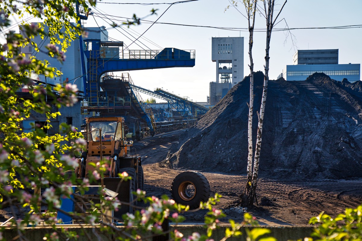 Zrzuty zasolonych wód z kopalni realizowane są w najlepsze. NIK ostrzega przed powtórką katastrofy na Odrze
