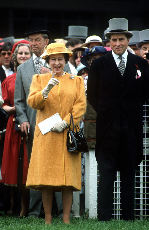 Królowa Elżbieta i lord Porchester, 1985 rok