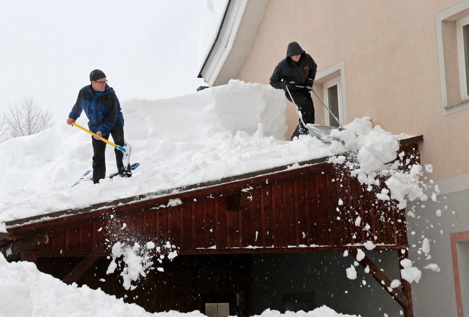 AUSTRIA WEATHER SNOW