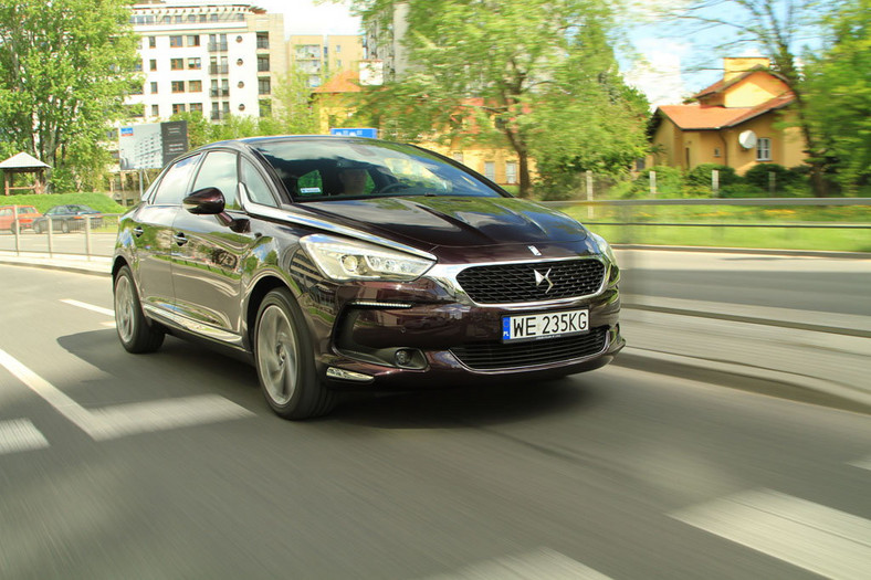 Luksus po francusku - test DS5 BlueHDi/180 KM