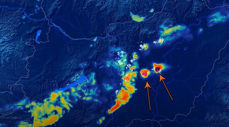 Két nagyobb szupercella alakult ki az Alföld közepén / Fotó: YouTube/Időkép
