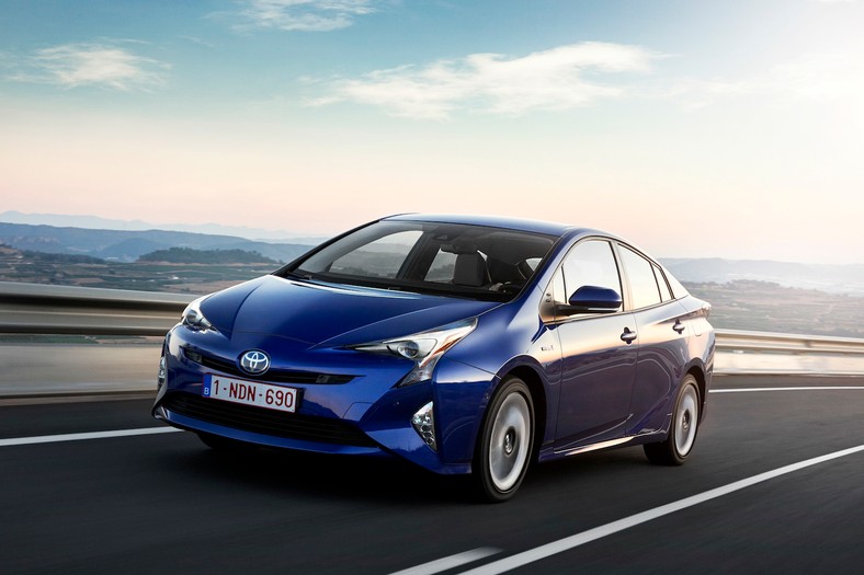 Toyota prius iv
