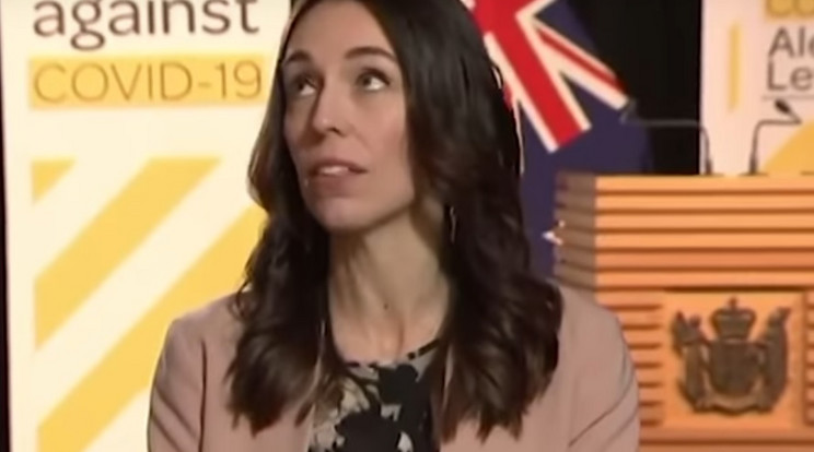 Jacinda Ardern a földrengés pillanatában / Fotó: youtube