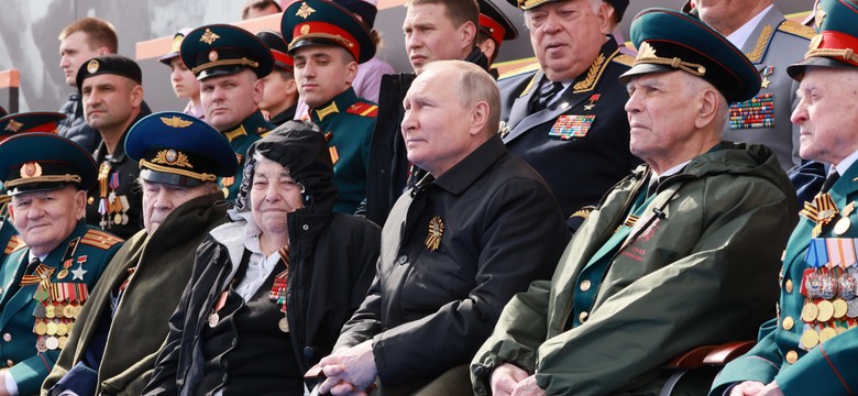 Propagandowy odlot Putina na Placu Czerwonym. "Neonaziści" wspierani przez Zachód...