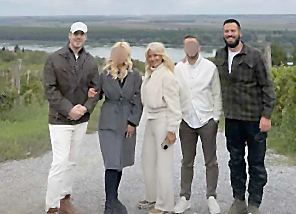 Slavica Rokvić sa sinovima