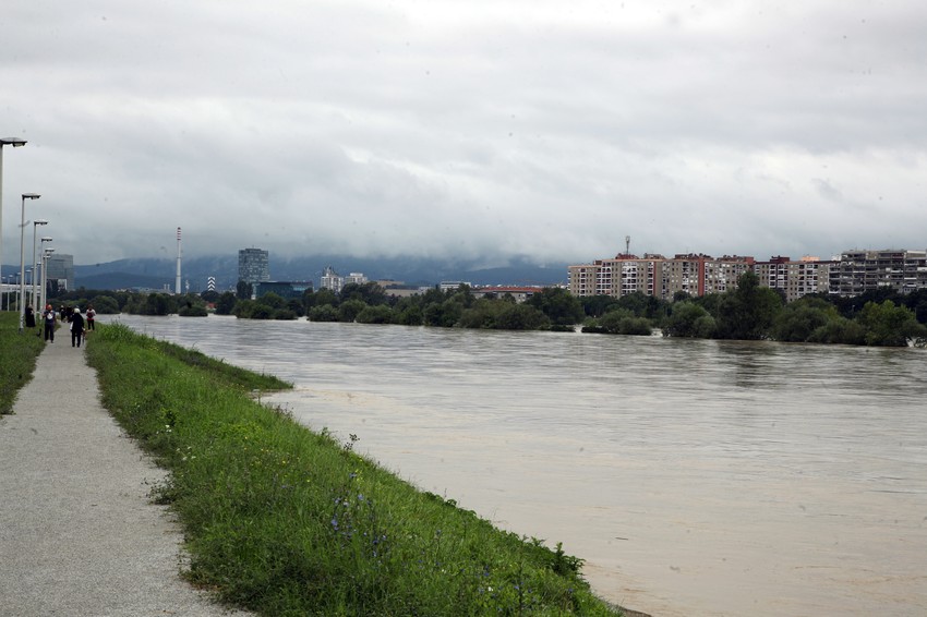 Poplave u Hrvatskoj - Sava se izlila iz korita u okolini Zagreba