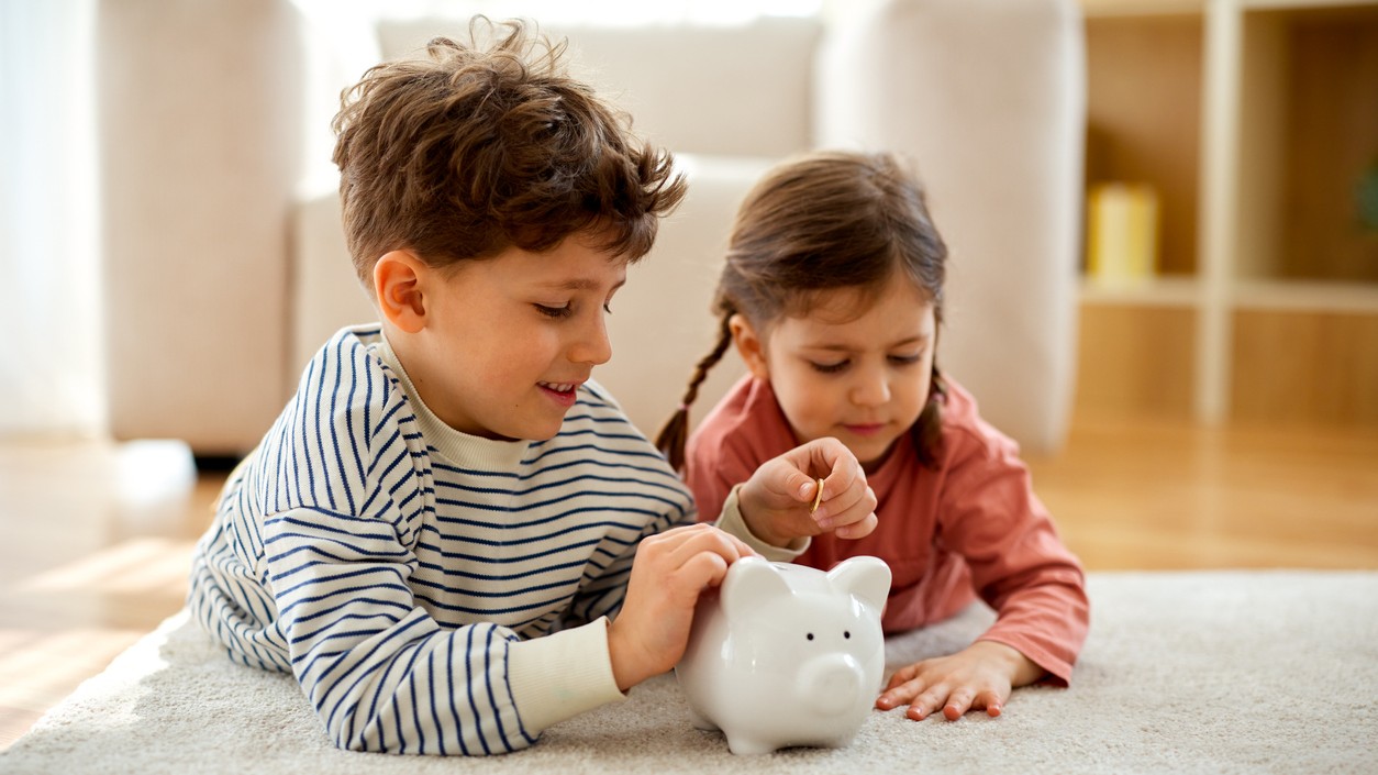 Z prasiatka k vlastným investíciám.