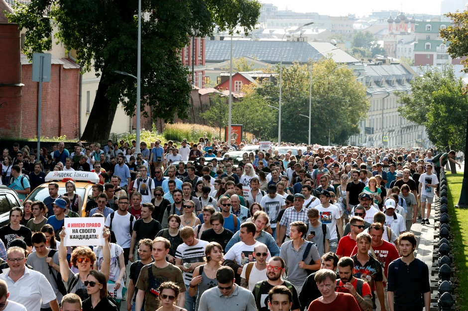 Navaljni je uhapšen zbog organizovanja neovlašćenog opozicionog protesta, koji je ipak održan u subotu