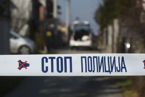 POKUŠALI DA UKRADU SEF PA UBILI MUŠKARCA (37) Novi detalji ubistva u Zaječaru: Sumnja se da su razbojnici kolima vukli trezor