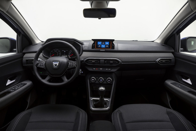 Nowa Dacia Sandero – wnętrze