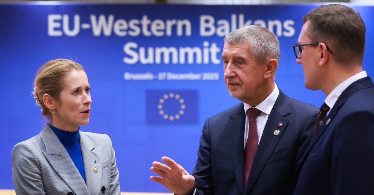 Czechy dołączają do "putinowskiej osi" w UE. "Niestety zmierzamy w kierunku wschodnim"