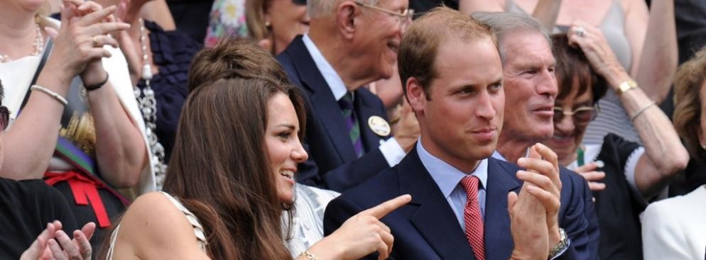 Książę William i jego żona Catherine zasiedli w loży królewskiej na trybunach kortu centralnego, by oglądać spotkanie Brytyjczyka Andy'ego Murray'a z Francuzem Richardem Gasquetem.