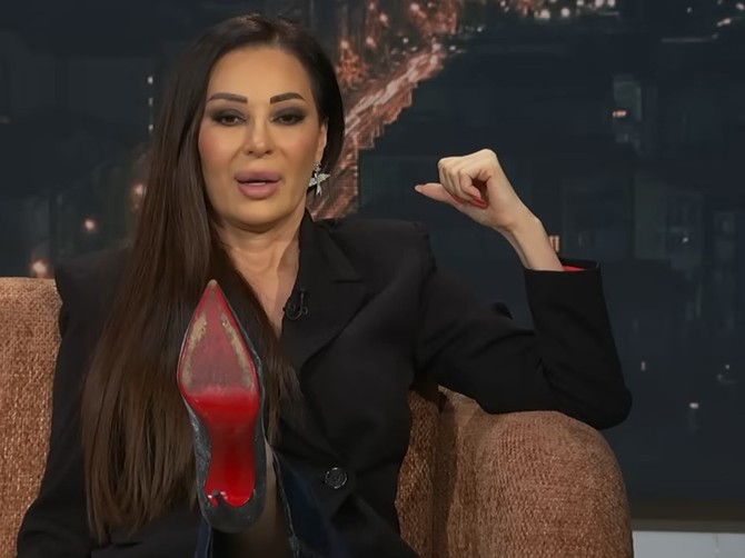 Ceca otkrila zašto je sve češće viđamo u patikama 