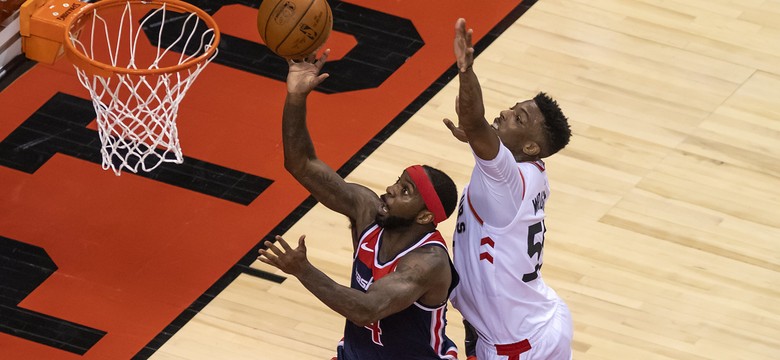 Wizards przegrali drugi mecz w play off. Gortat bez punktów