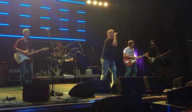 Love fest,  Partibrejkersi