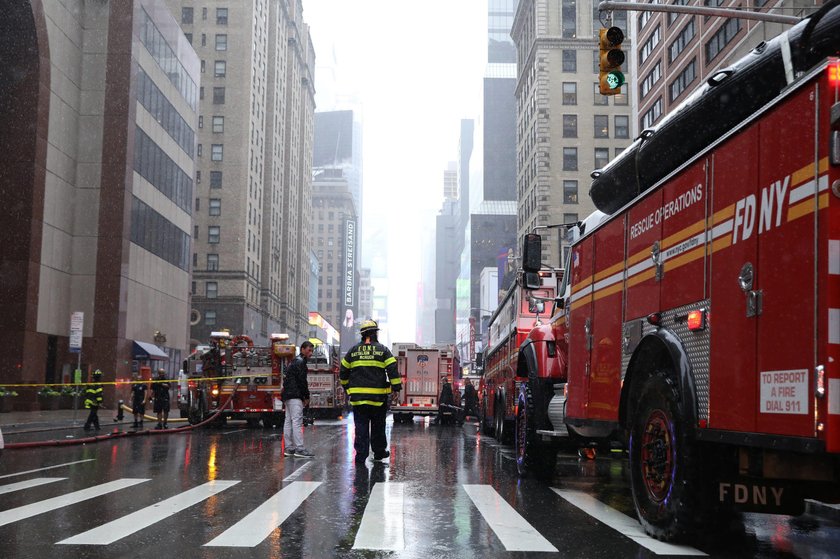 Nowy Jork. Helikopter rozbił się na Manhattanie