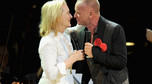 Meryl Streep całuje się ze Stingiem