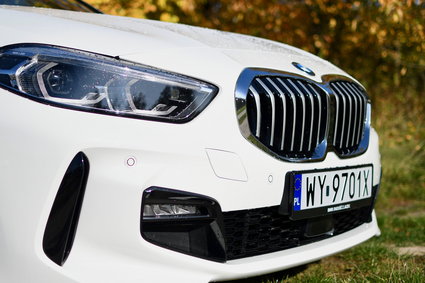 BMW 118i bez tylnego napędu. To dowód, że klienci "kupują oczami"