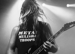 Jeff Hanneman nie żyje. Pożegnanie legendarnego gitarzysty Slayera