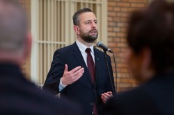 5 proc. PKB na wojsko? Kosiniak-Kamysz komentuje wezwanie Trumpa