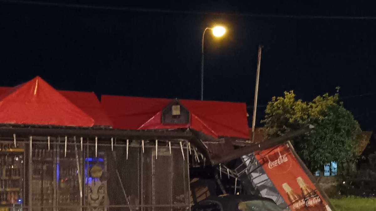 automobil udario u trafiku u Obrenovcu