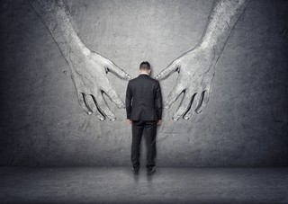 Przemoc w szkołach teatralnych: Władze Akademii Sztuk Teatralnych w Krakowie reagują na doniesienia