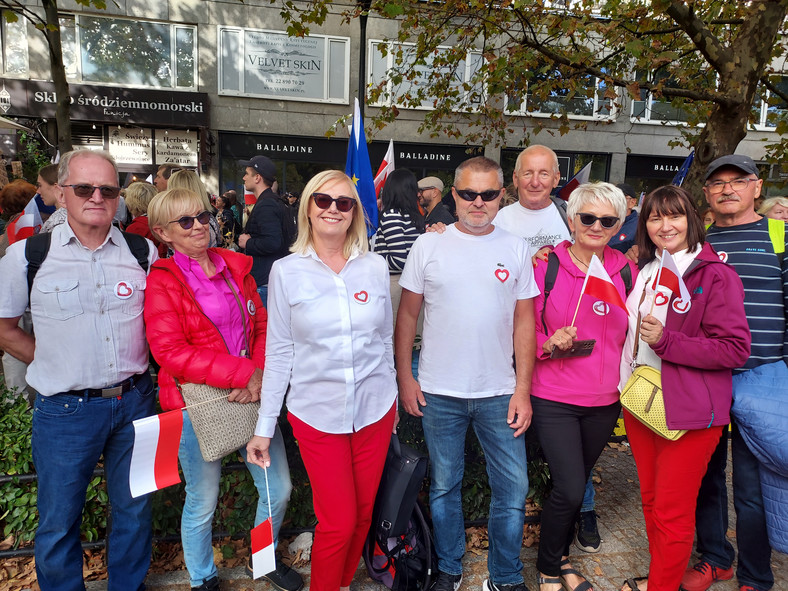 Ekipa, która przyjechała na marsz do Warszawy z Milicza