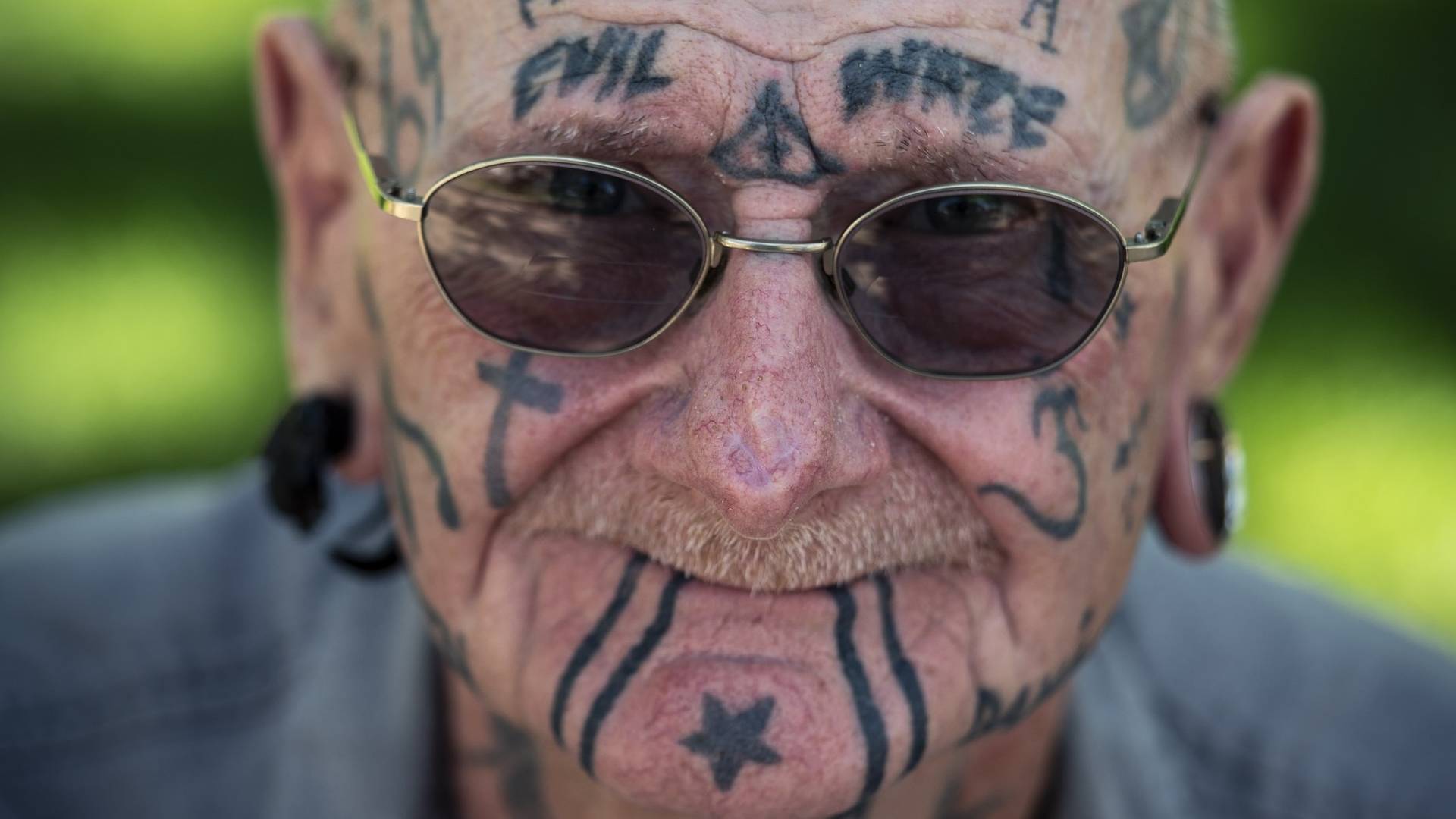 In England sollen Gesichts-Tattoos erst ab 21 Jahren erlaubt werden - Noizz