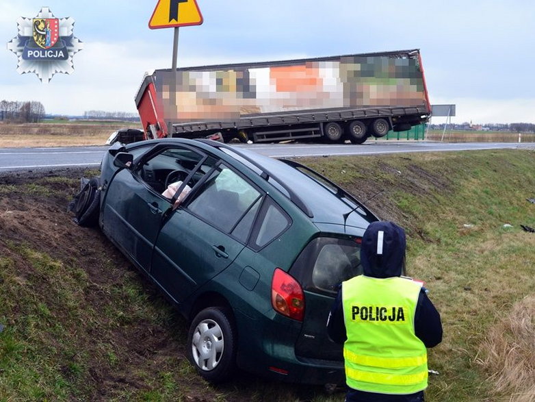 Wypadek na drodze krajowej nr 12