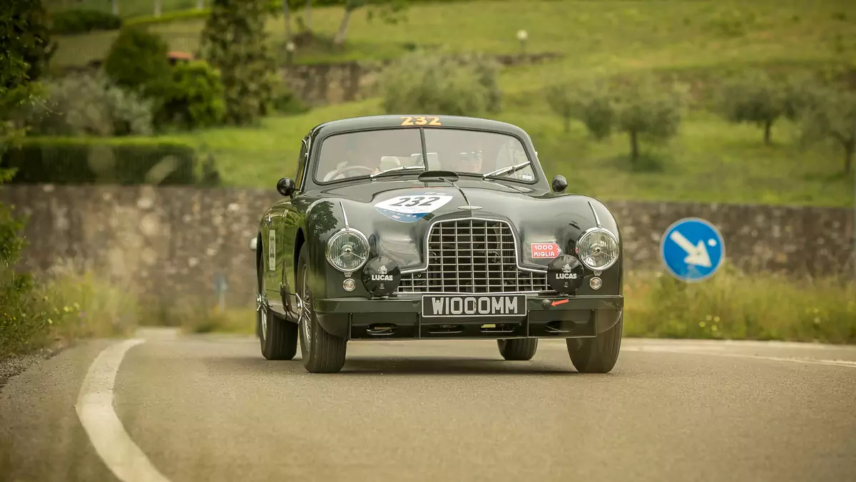 Aston Martin DB2 Perlage Teamu na trasie Mille Miglia 2018