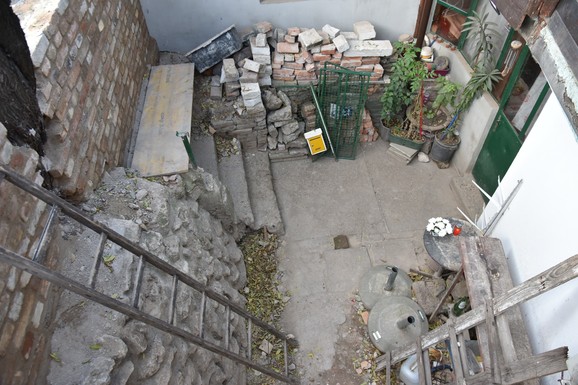 Stepenice kao ulaz u kuću porodice Demše