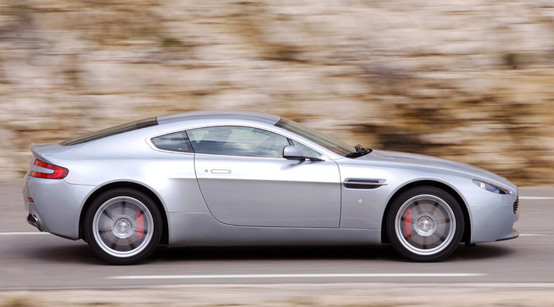 Aston Martin V8 Vantage: mocniejszy i szybszy