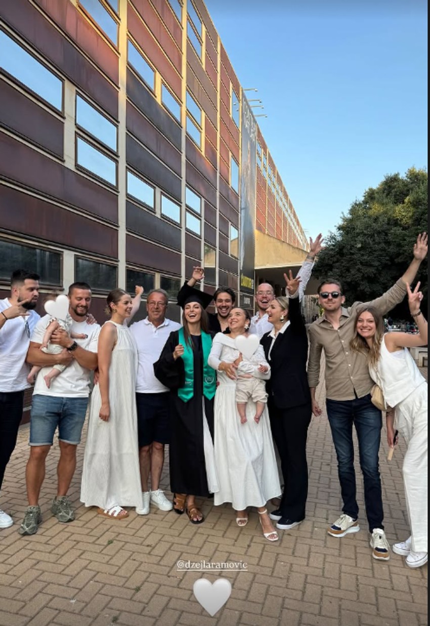 Džejla sa Bojanom, prijateljima i porodicom