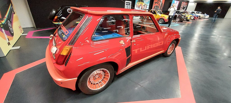 50 lat Renault 5