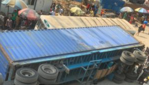 Again, container crushes commercial bus in Lagos.