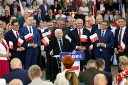 Kaczyński odniósł się do słów Tuska. Chodzi o wprowadzenie niemieckich porządków