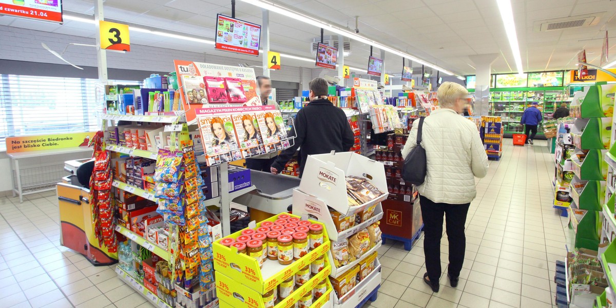 Właściciel Biedronki wieszczy wycofanie zakazu handlu