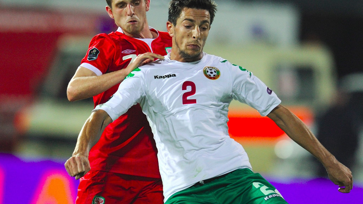 Bułgaria przegrała 0:1 (0:0) z Walią w meczu grupy G eliminacji mistrzostw Europy 2012, które odbędą się w Polsce i na Ukrainie. Spotkanie to sędziował Polak Paweł Gil.