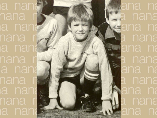 22739_39552-1985-david-beckham-g-d000135B121273c325e0b