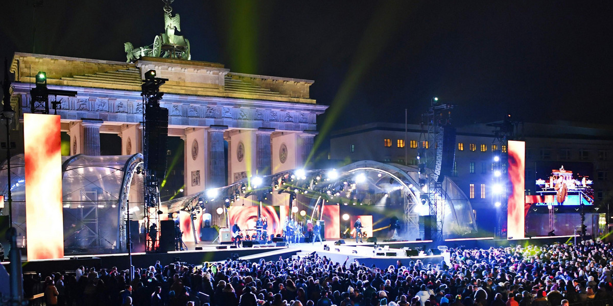 Berlin. Kobieta wjechała autem w tłum ludzi na moście