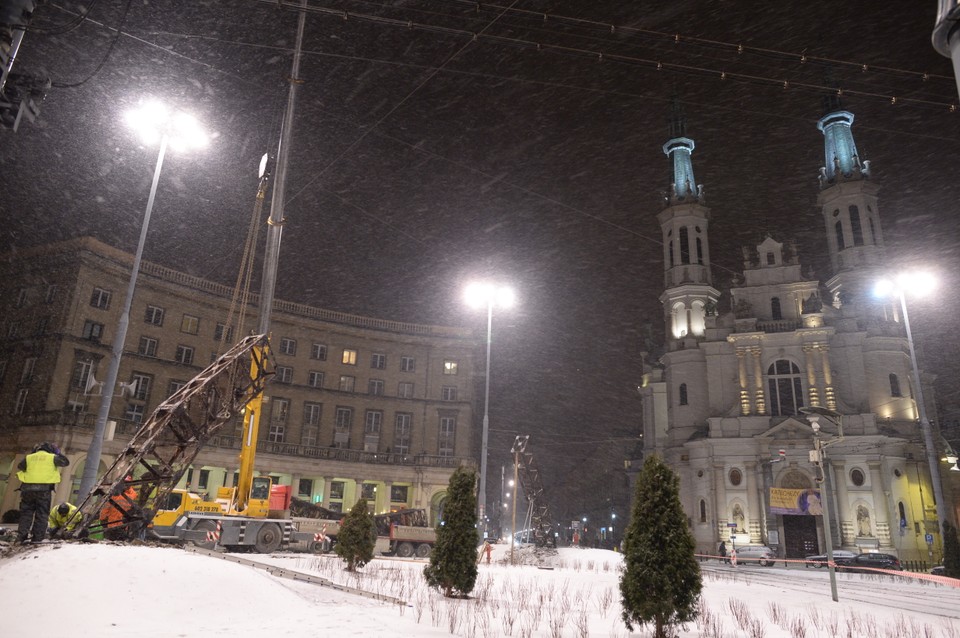 Spalona "Tęcza" została zdemontowana