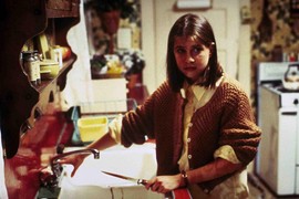 "Čuo sam KRIK KOJI LEDI KRV, a onda se doteturala KRVAVA DEVOJČICA..." Majka na stolu zatekla pismo, kad ga je pročita odmah je POZVALA POLICIJU