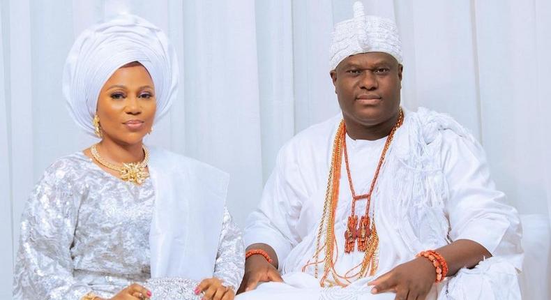 Previously, the Ooni of Ife had ended his marriages with two other wives, Olori Zainab and Olori Naomi.