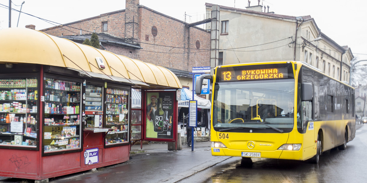 Autobus linii 215 w Rudzie Śląskiej